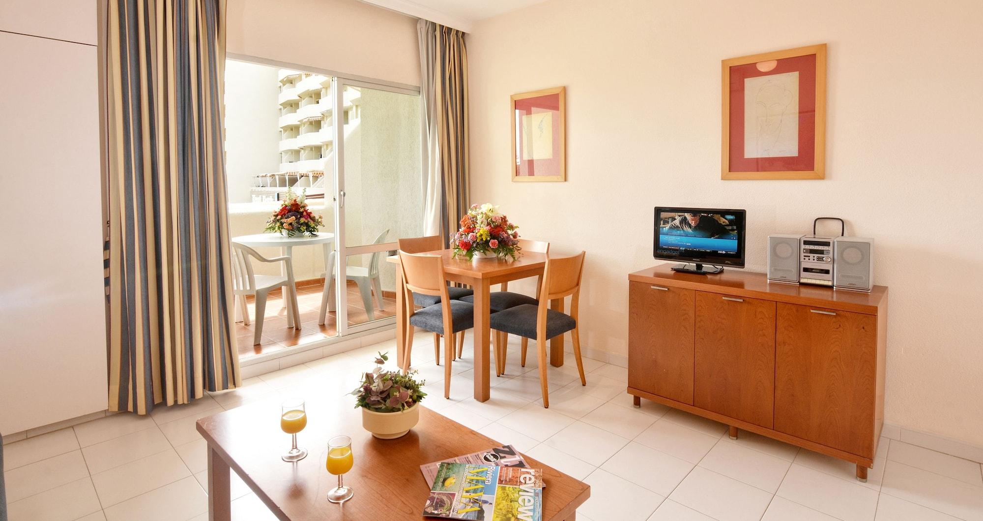 Clc Benal Beach Aparthotel Benalmadena Exterior photo